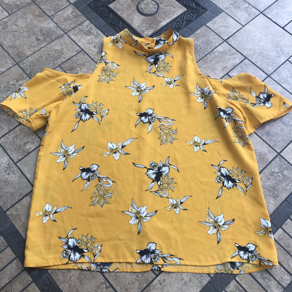 Paper Crane Gold Floral Cold Shoulder Top - Small